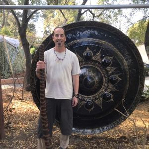 Meet your Posher, Eric